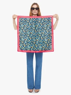 The Scarf It Down